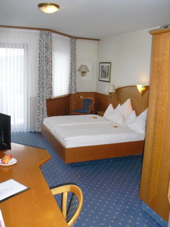 Hohenzollern Hotel Bad Neuenahr-Ahrweiler Room photo